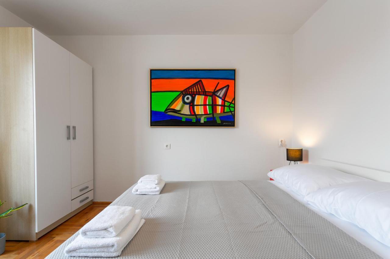 Central View Apartment Хвар Екстер'єр фото